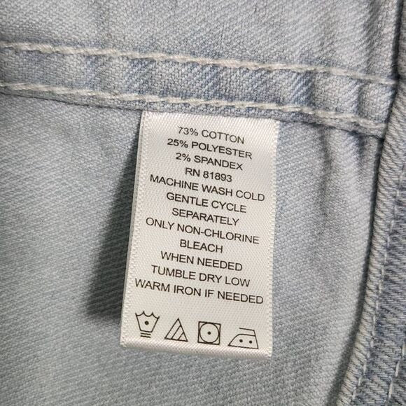 Liz Claiborne Denim Jacket Size Medium Light Wash Jean Jacket Trucker Jacket