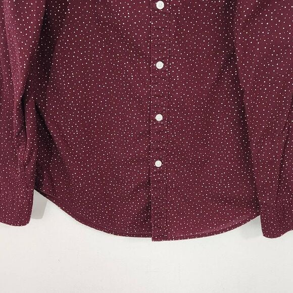 American Eagle Burgundy Buttondown Shirt Size Medium Polka Dot Button-Up Shirt