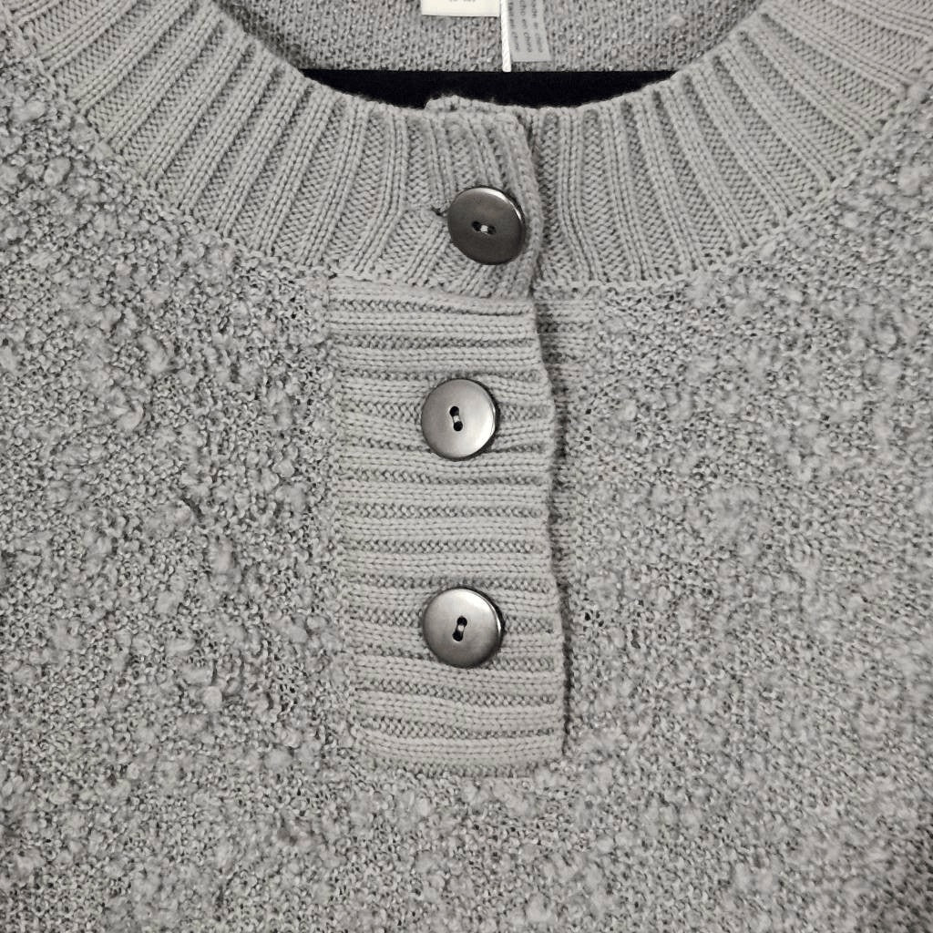 Simply Noelle Gray Poncho Sweater NWT Size Small/Medium Gray Sweater