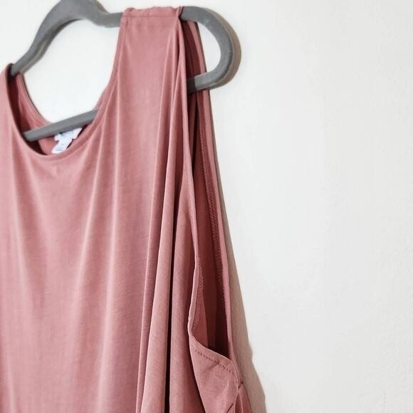 Boutique Plus Pink Oversized Top Size 2X Plus Size Pink Top with Shoulder Slits