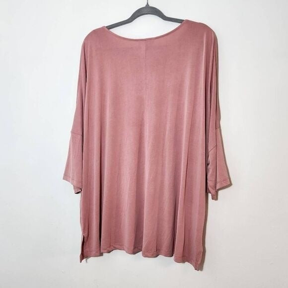 Boutique Plus Pink Oversized Top Size 2X Plus Size Pink Top with Shoulder Slits