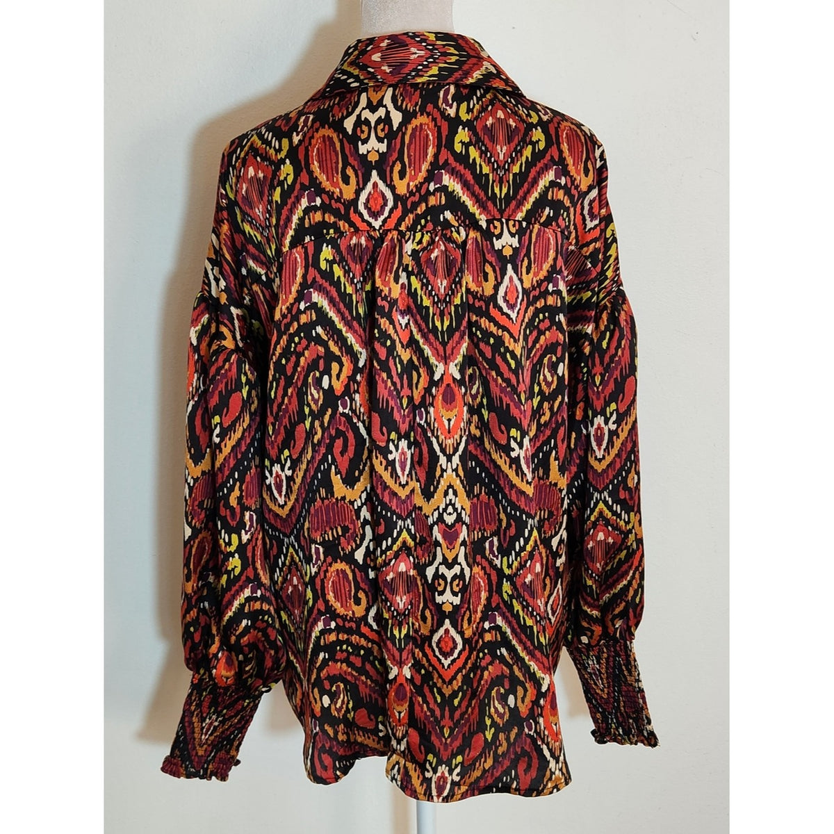 Entro Burgundy and Black Multicolor Ikat Print Oversized Blouse Size Small NWOT