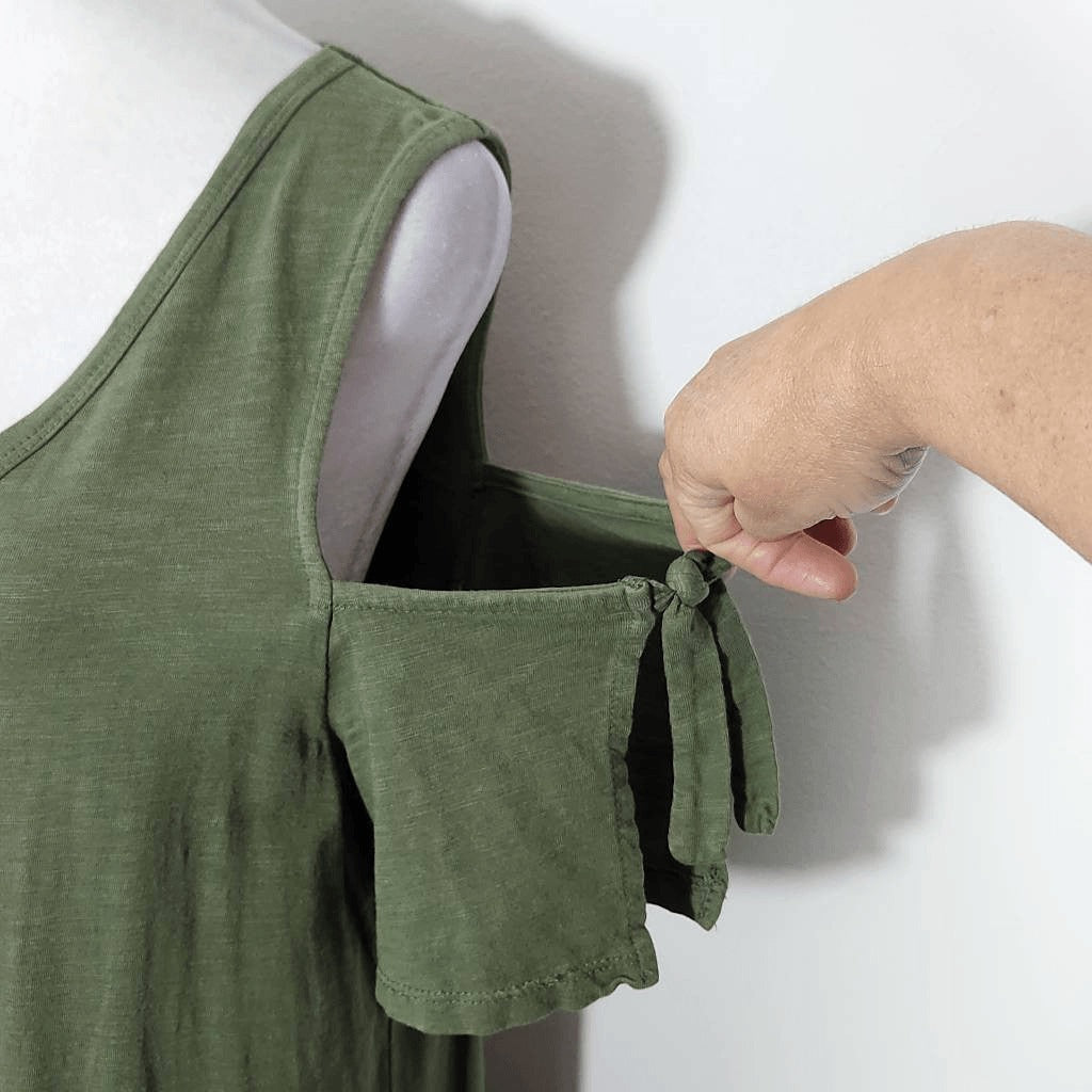 Sanctuary Green Open Shoulder Mini Shift Dress Size Medium Sanctuary Green Dress