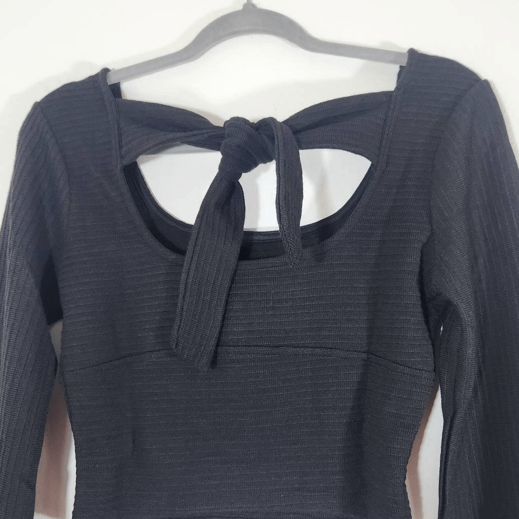 Band of the Free Black Crop Top NWT Size Small Ribbed Knit Long Sleeve Top