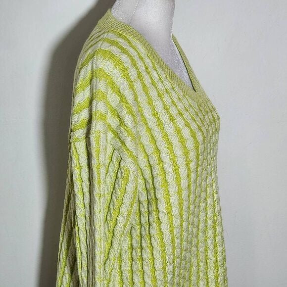 Lumiere Lime Green Cable Knit Sweater Size Large Bright Green Sweater