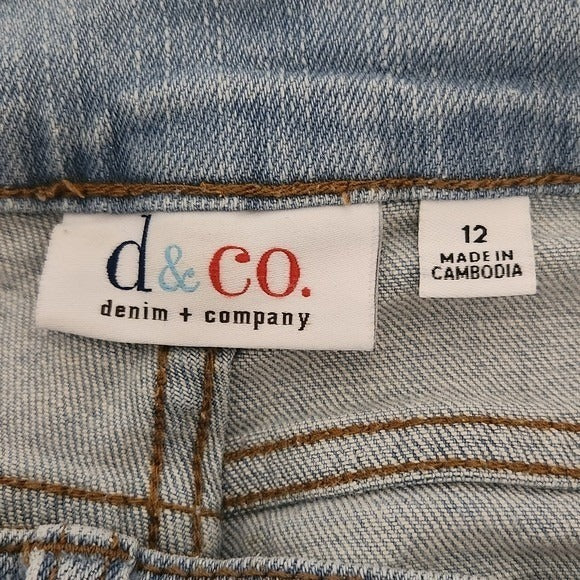 D&Co. Light Wash Bermuda Jean Shorts Size 12 D&Co. Jean Shorts