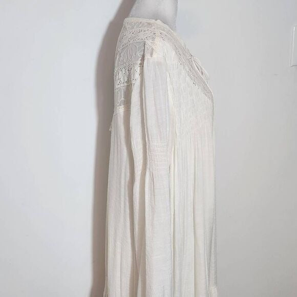 J. Gee Cream Boho Mini Dress Size Large Ivory Lace Shift Style Boho Dress New
