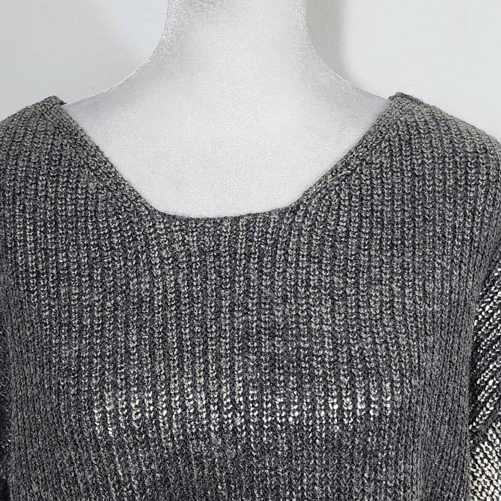 Gianni Bini Gray and Gold Cropped Sweater with Twist Back Detail Size Small
