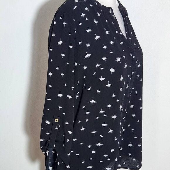 Daniel Rainn Black and White Dandelion Print Blouse Size Small High Low Blouse