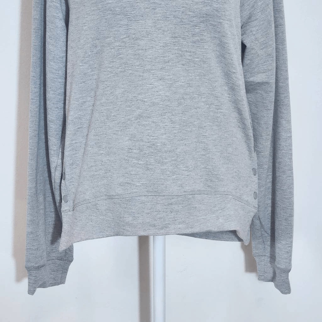 Sincerely Jules Gray Sweatshirt with Side Snaps NWT Size Small Gray Pullover