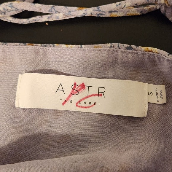 ASTR The Label Purple Floral Crop Top with Ruffles Size Small