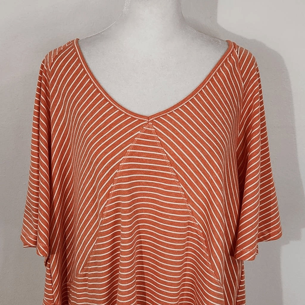 Suzanne Betro Orange and White Stripe Tunic Size XL Orange Stripe Tee