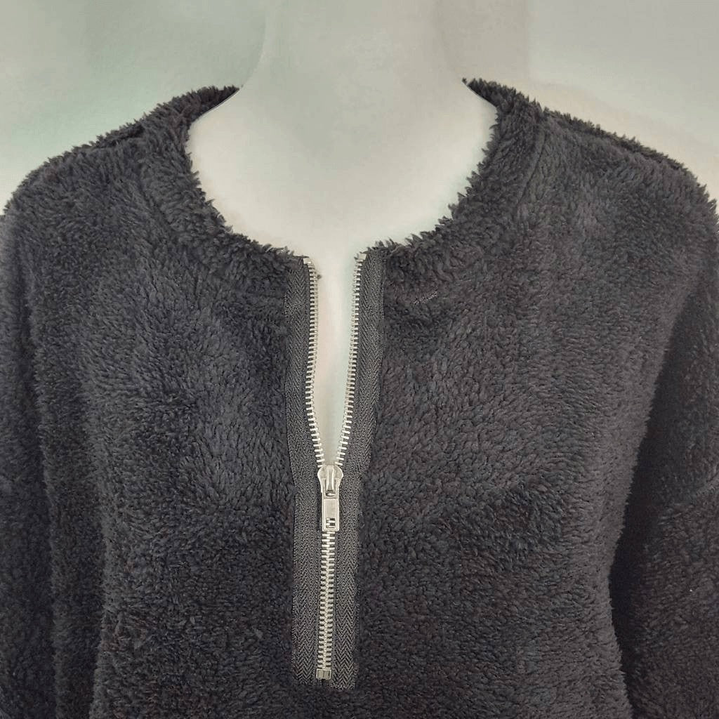 Abound Black Faux Fur Pullover NWT Size Medium Black Fleece Half-Zip Pullover