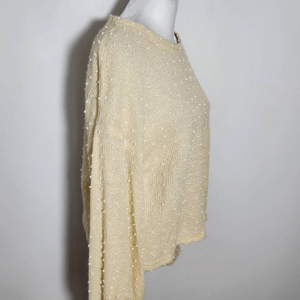 Butter Yellow Ligthweight Sweater with Textured Polka Dots Size Medium
