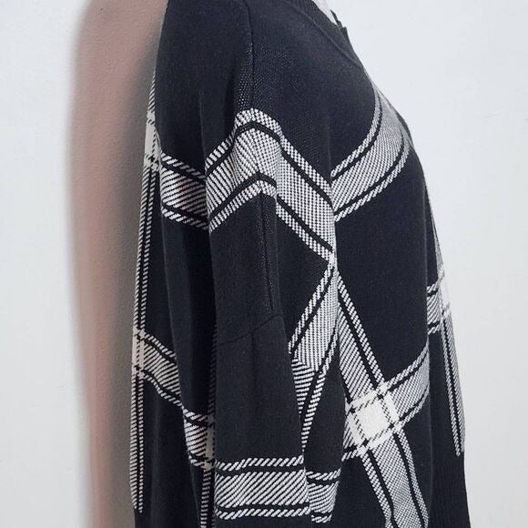 Banana Republic Black and White Plaid Mock Neck Sweater Size XL Plaid Pullover