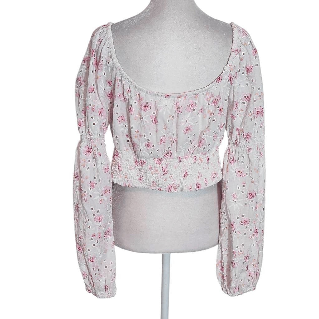 ASTR The Label Pink Floral Long Sleeve Crop Top Size Large Eyelet Lace Crop Top