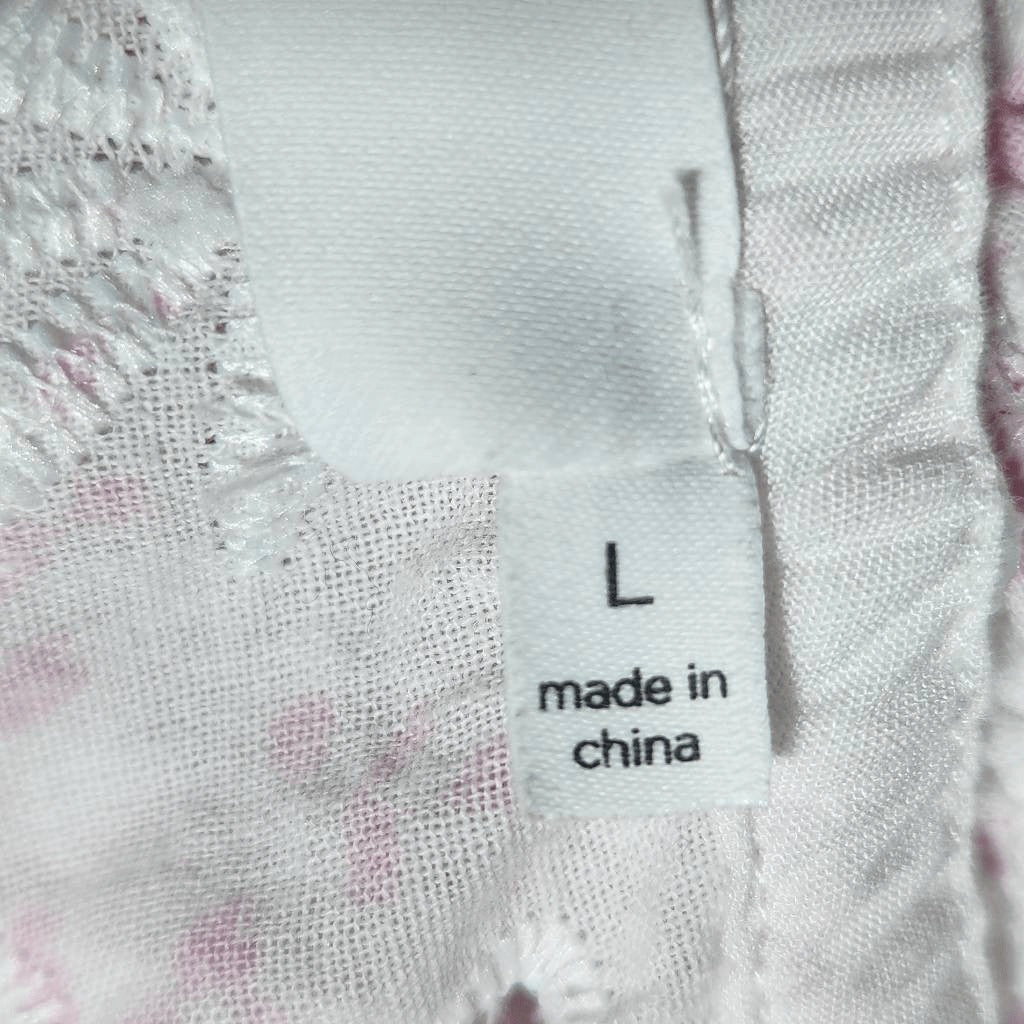 ASTR The Label Pink Floral Long Sleeve Crop Top Size Large Eyelet Lace Crop Top