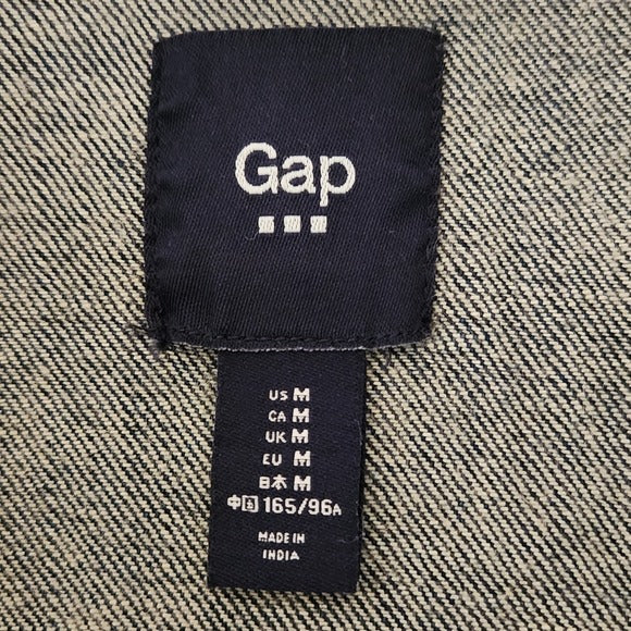 GAP Womens Cropped Trucker Denim Jacket Size Medium