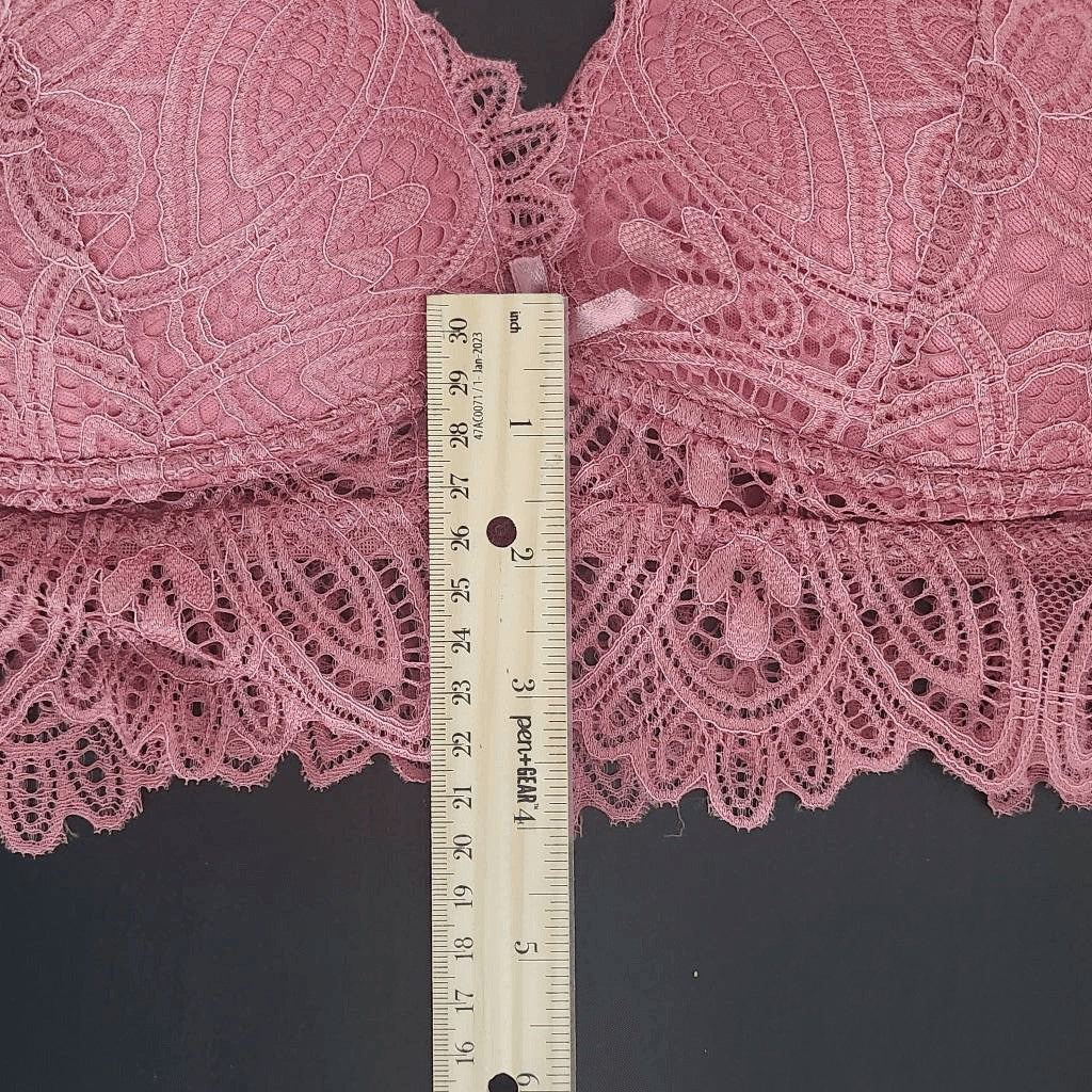 Frederick's of Hollywood Pink Lace Bralette Size Medium NWT Rose Pink Bralette