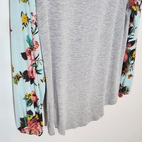 Matilda Jane Gray Raglan Floral Sleeve Tee Size Medium Floral Baseball Tee