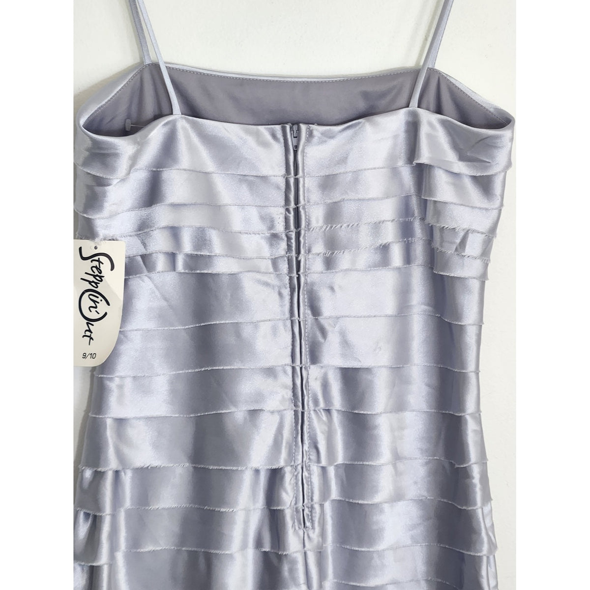 Steppin Out Silver Layered Ruffle Cocktail Mini Slip Dress Size 9/10 NWT