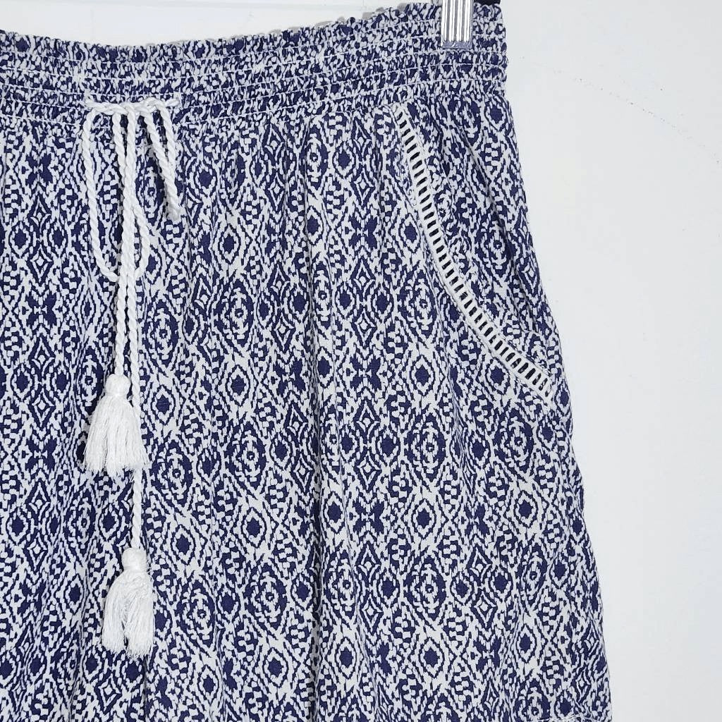 Briggs Navy and White Linen Pull-on Shorts Size XL Navy Aztec Print Shorts