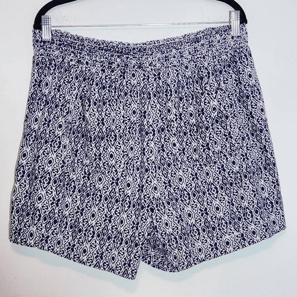 Briggs Navy and White Linen Pull-on Shorts Size XL Navy Aztec Print Shorts