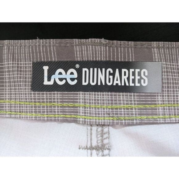 Lee Taupe Plaid Golf Shorts Size 42 Men's Preppy Plaid Golf Shorts
