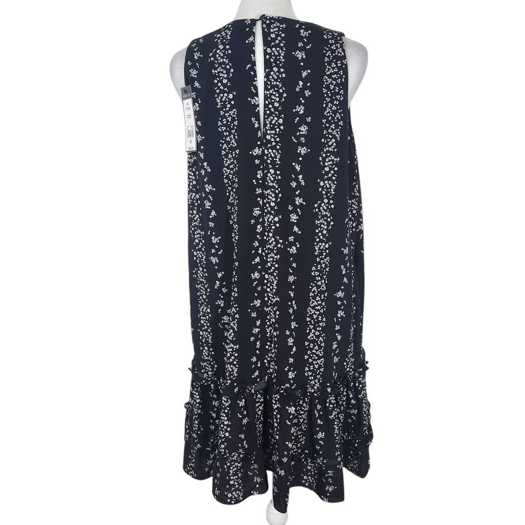 BCBG Paris Black and White Floral V-Neck Dress with Ruffle Hem NWT Size Medium