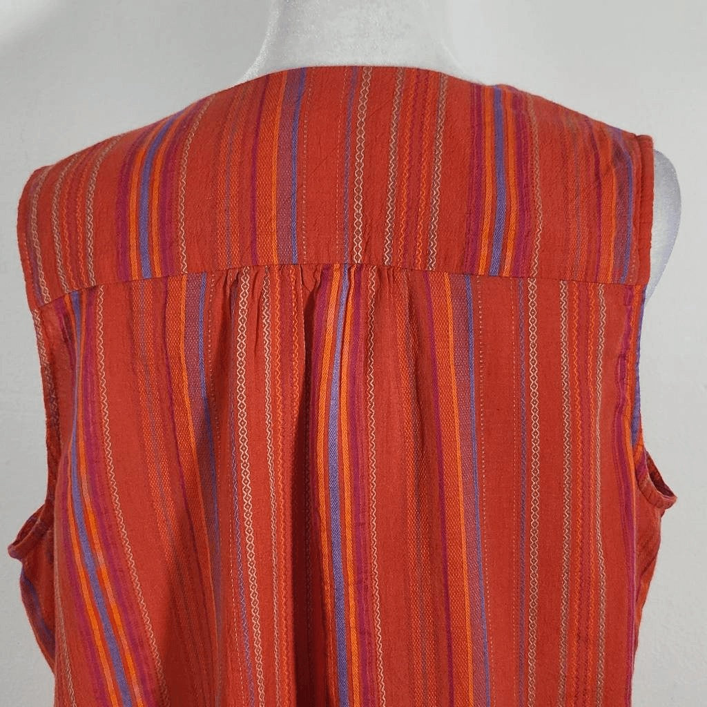 Kut from the Kloth Red Striped Sleeveless Top NWOT Size Medium Red Button-Up Top