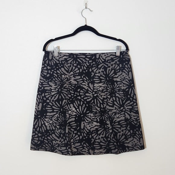 Rip Skirt Black and Gray Floral Print Mini Skirt with Wrap Styling Size Medium