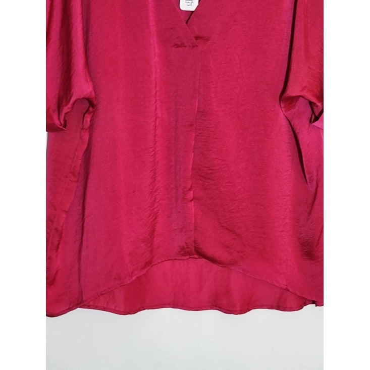 glam Fuchsia V-Neck Short Sleeve Blouse Size Small NWT