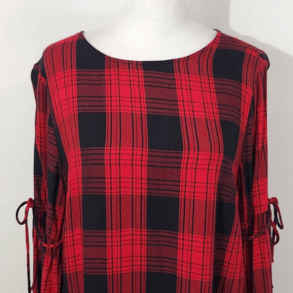 BeachLunchLounge Red Plaid Sheath Dress Size Medium Red and Black Mini Dress