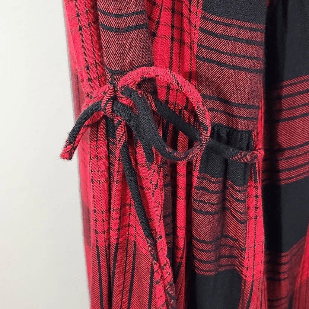 BeachLunchLounge Red Plaid Sheath Dress Size Medium Red and Black Mini Dress