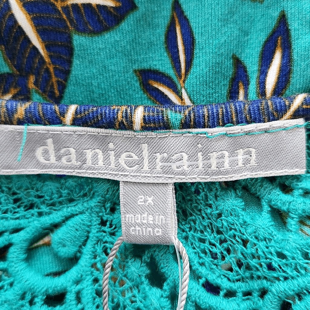 Daniel Rainn Turquoise Blue Floral Blouse NWT Size 2X Plus Size Blue Blouse