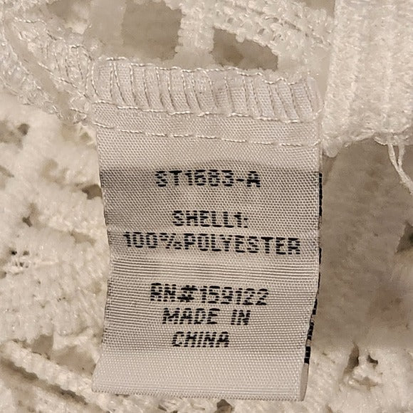 Mele & Pere White Lace Cropped Blouse Size Medium