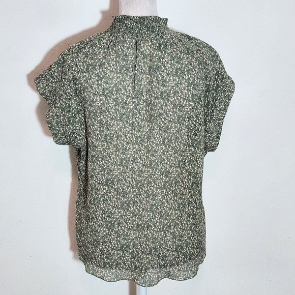 Monteau Green Floral Cap Sleeve Top with Mock Neck Styling Size Medium