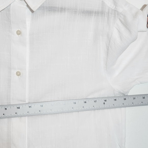 Nautica White Crochet Accent Button Down Shirt Size Medium