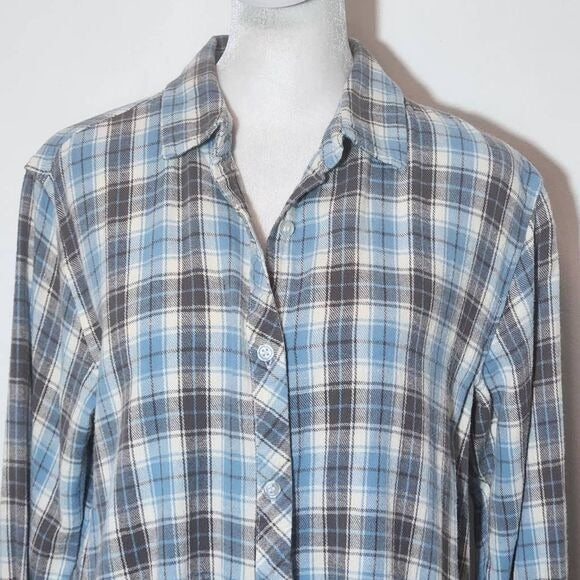 MM Vintage Gray and Blue Plaid Flannel Shirt with Embroidered Detail Size Medium