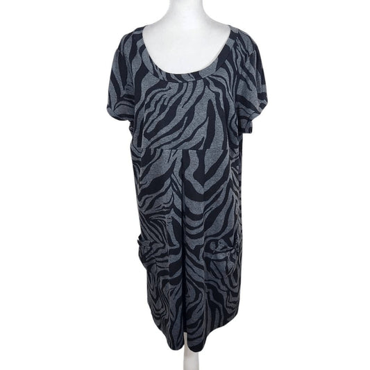Enfocus Studio Gray Zebra Stripe Dress Size 20W Knee-Length Animal Print Dress