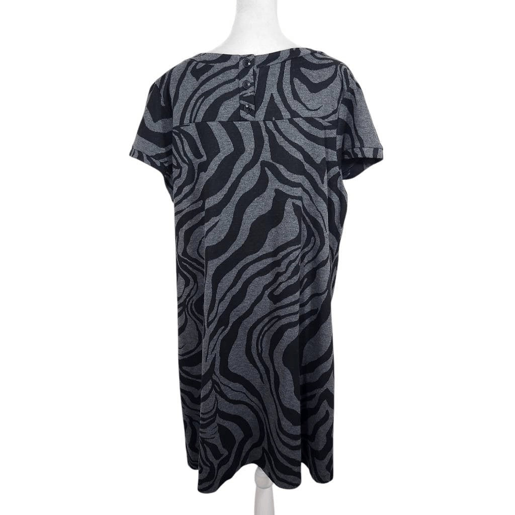 Enfocus Studio Gray Zebra Stripe Dress Size 20W Knee-Length Animal Print Dress