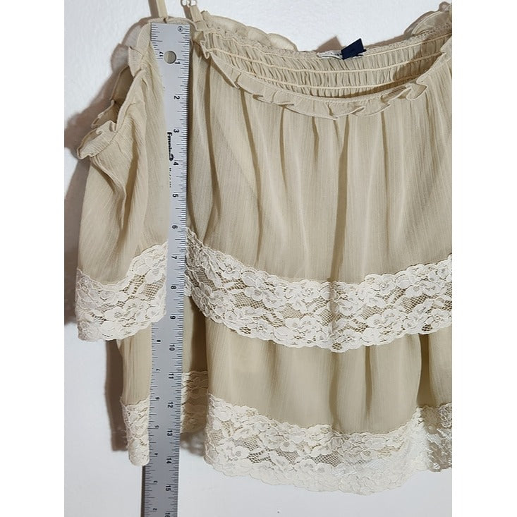 American Eagle Cream Boho Ruffle Lace Cropped Top Size XL