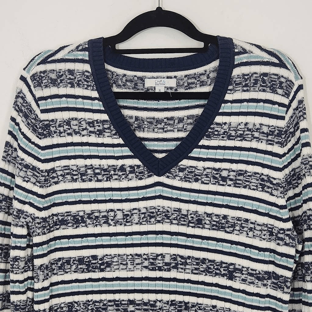 Croft & Barrow Navy and White Striped V-Neck Sweater Size XL Navy Knit Sweater