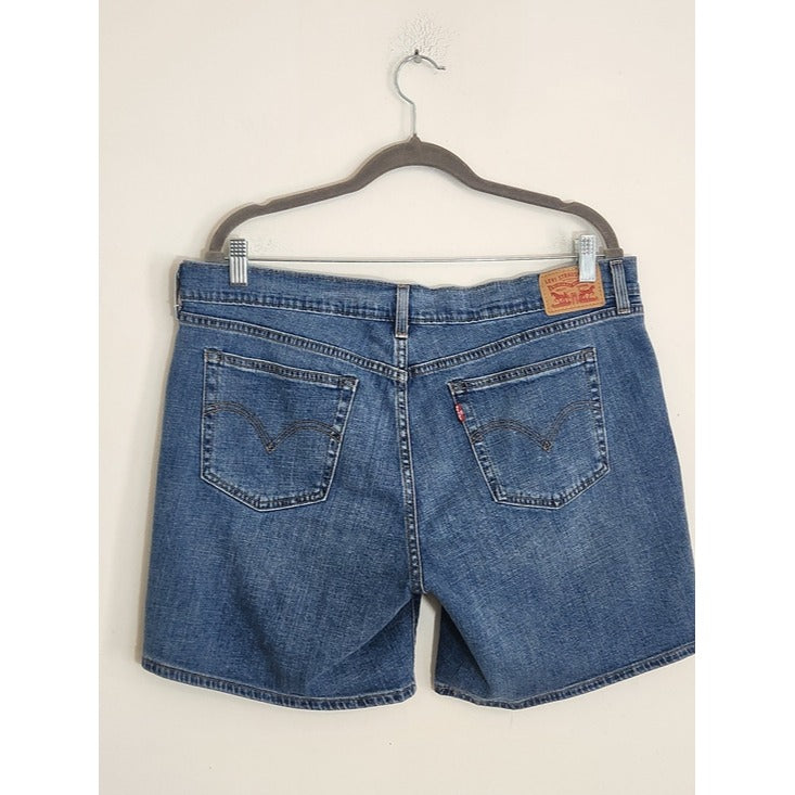 Levi's Womens Medium Wash Denim Jean Shorts Size 33