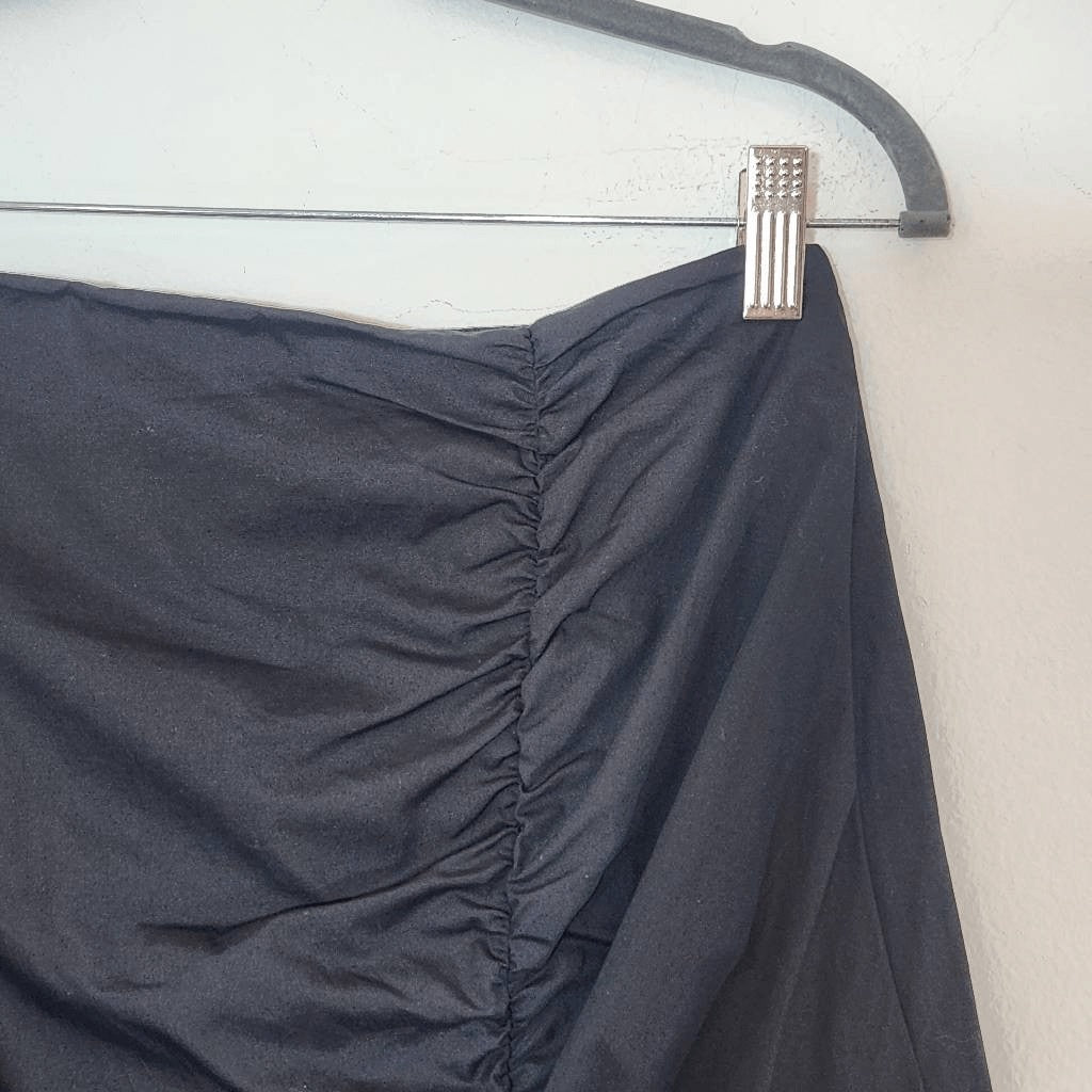 HYFVE Black Flirty Ruffle Skirt NWT Size Small Black Ruffle Mini Skirt