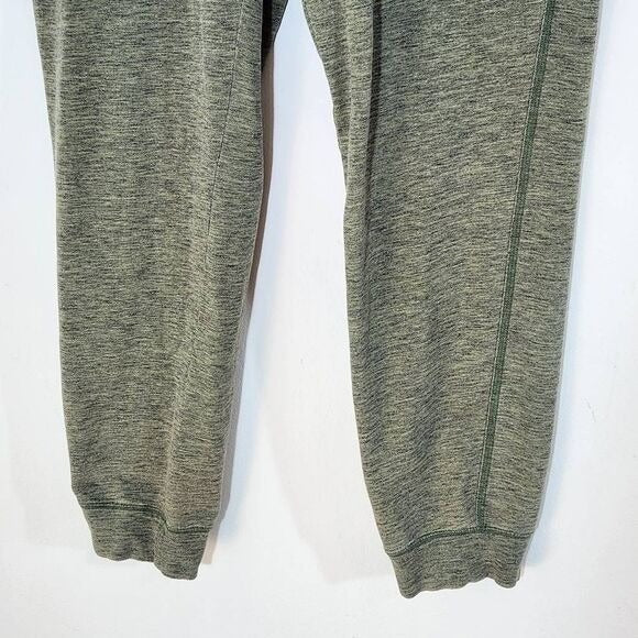 Isaac Mizrahi Live Olive Green Knit Joggers Size Medium Casual Green Joggers