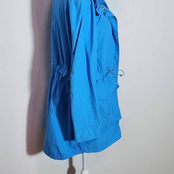 J. Crew Perfect Lightweight Jacket in Blue Size XS J. Crew Blue Rain Jacket