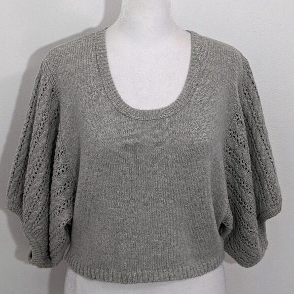 Kaisely Gray Cropped Sweater with Puffy Sleeves Size Medium Gray Sweater