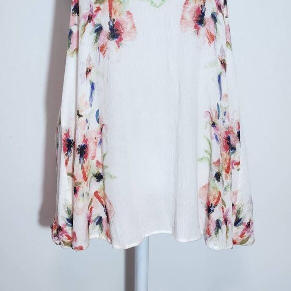 Free People Intimately Floral Tank Top Size Medium Cross Back Boho Tank Top