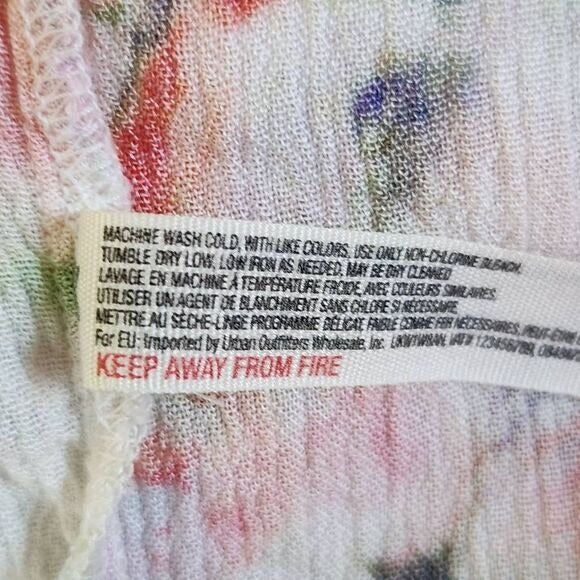 Free People Intimately Floral Tank Top Size Medium Cross Back Boho Tank Top